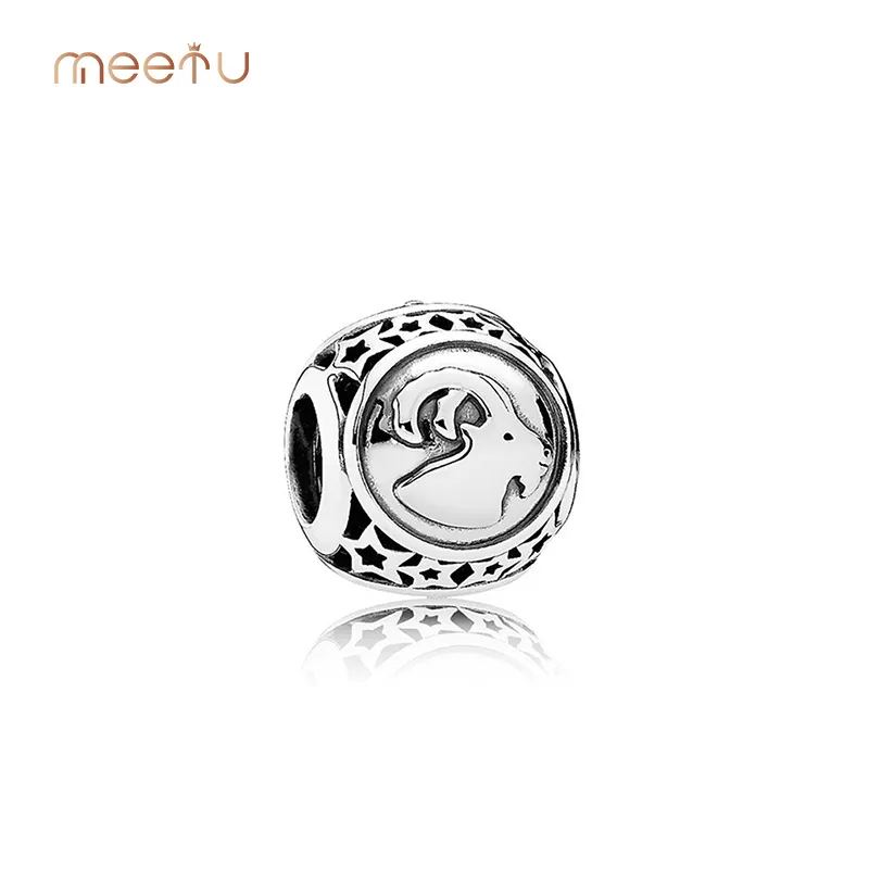 Ko nga Kaahua Hiriwa Hiriwa Capricorn Pendant rongonui 1