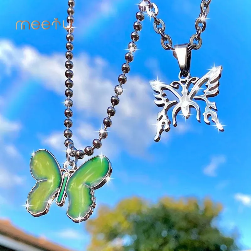 Shine Bright with 925 Sterling Silver Pendants: A Guide to the Latest Trends 1