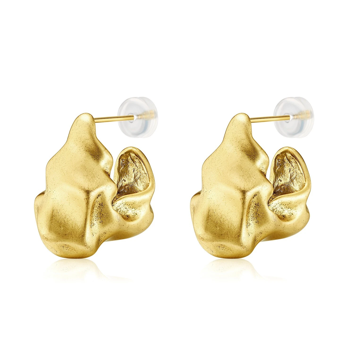 Stunning Stud Earrings for Everyday Glamour 1